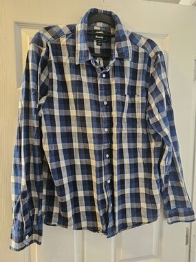 Roots Plaid Button-Down Shirt in Navy and White